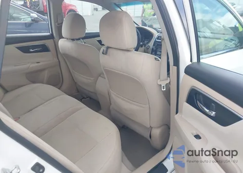 2014 Nissan Altima 2.5 S z USA, uszkodzony, nr VIN 1N4AL3AP1EN366932